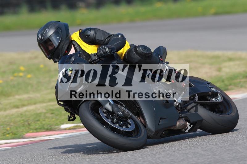 /Archiv-2022/06 15.04.2022 Speer Racing ADR/Instruktorengruppe/11